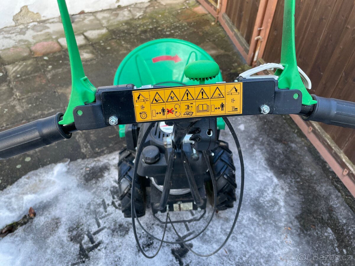 Bubnová sekačka BDR 581 Motor Jikov - 11