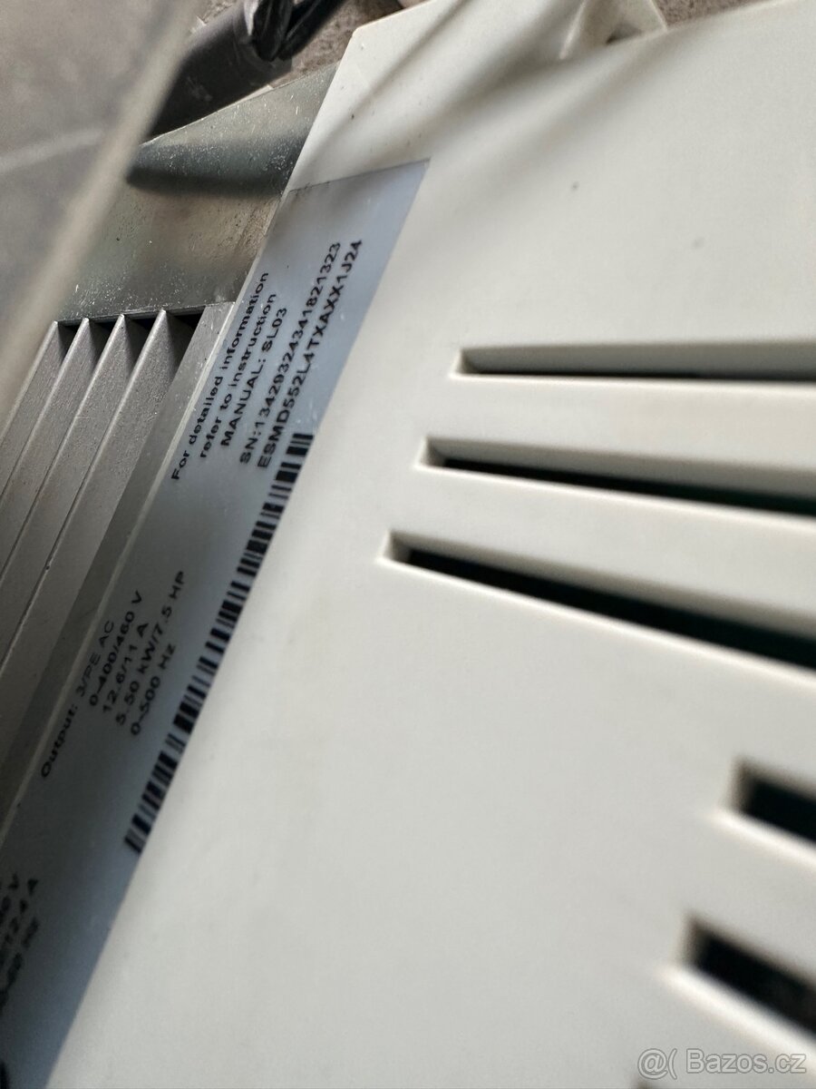 Frekvenční měnič Lenze ESMD552L4TXA - 11