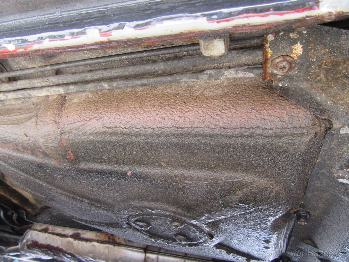 BMW E30 325I cabrio, r.v.89, 1.maj.,plná výbava, m technic p - 11