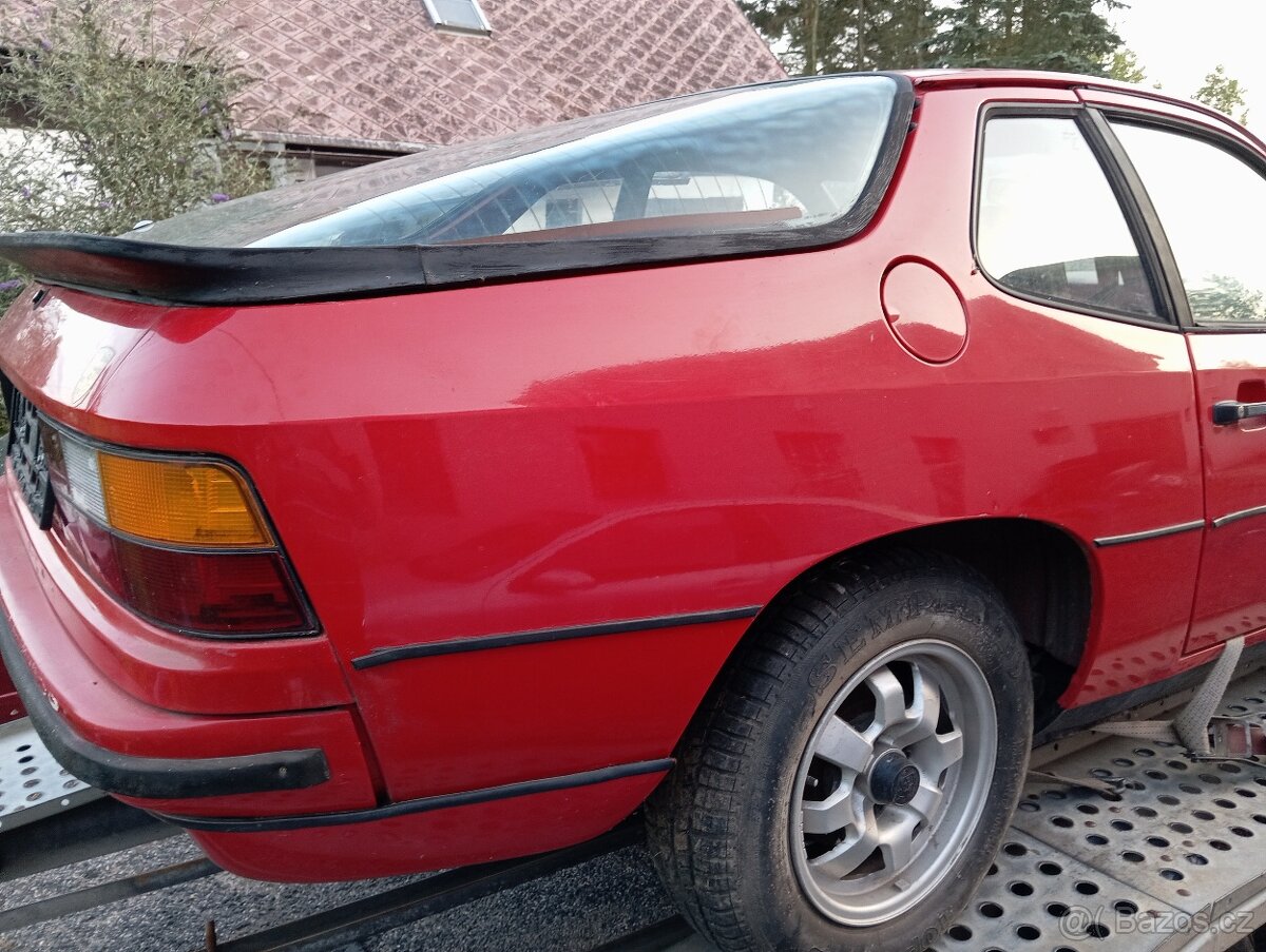 Porsche 924 - 11