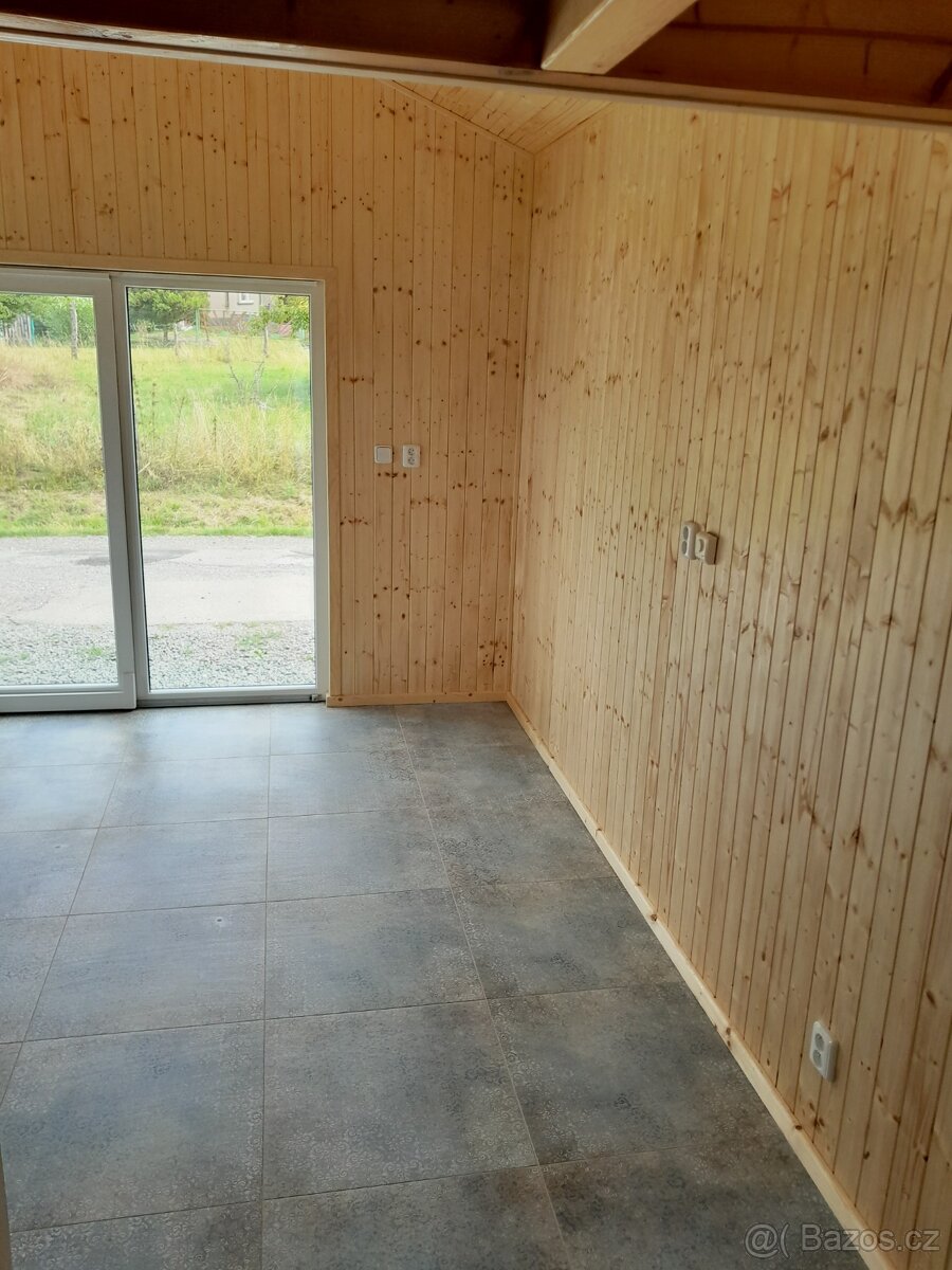 Menší domecek;))25m² - 11