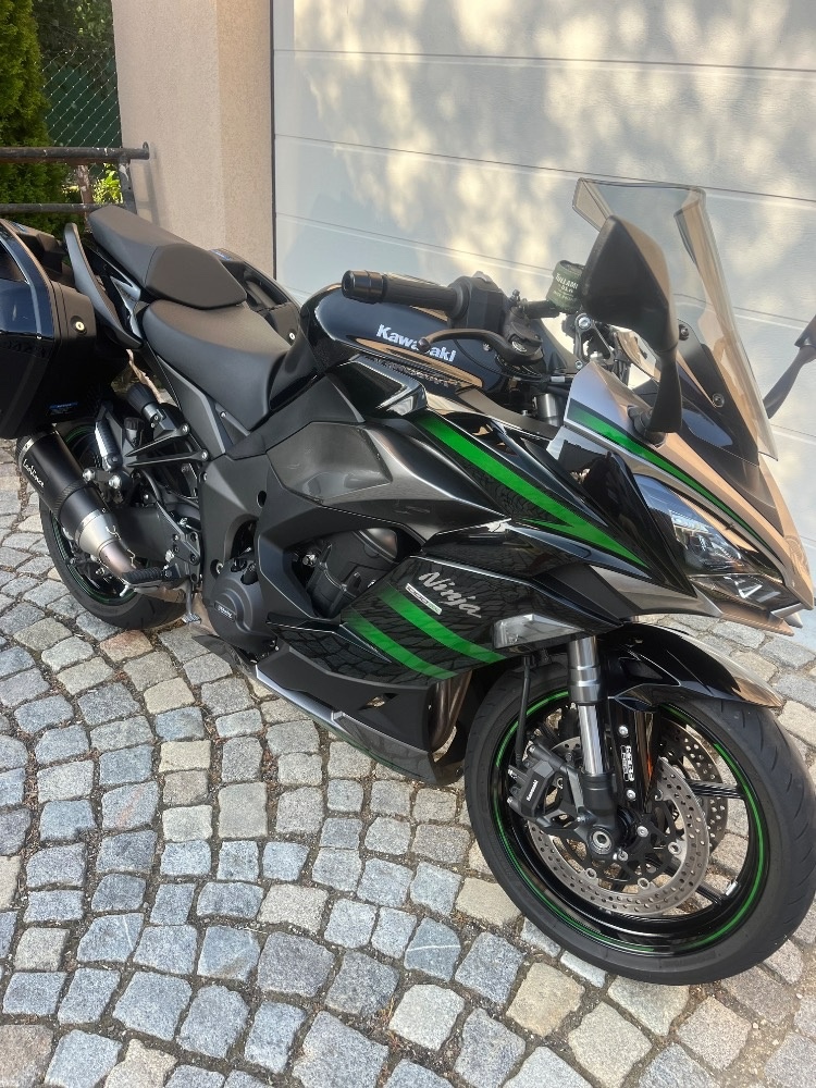 Kawasaki Ninja 1000sx Tourer - 11