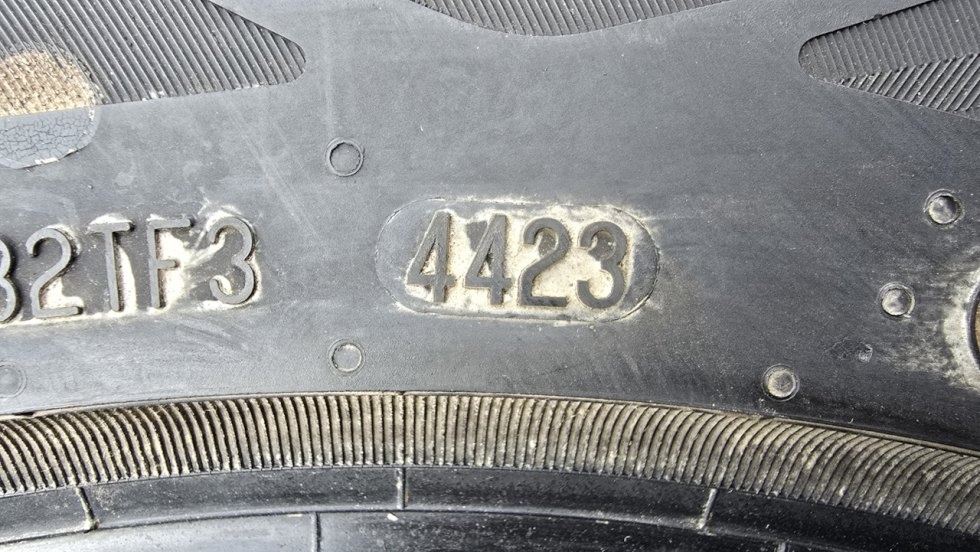 Letní pneu 225/55/18 Continental - 11