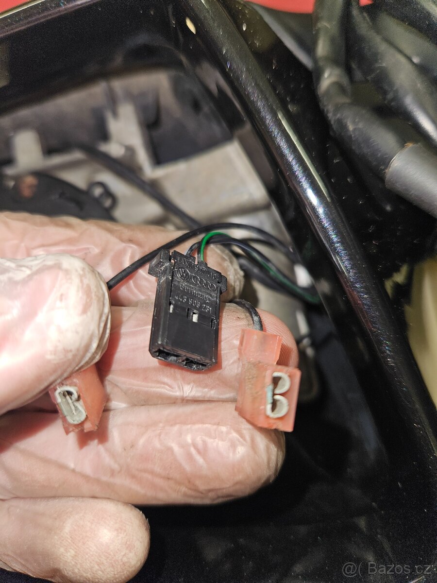 Zrcátko Audi A4 B6 – pravé 7-pin - 11