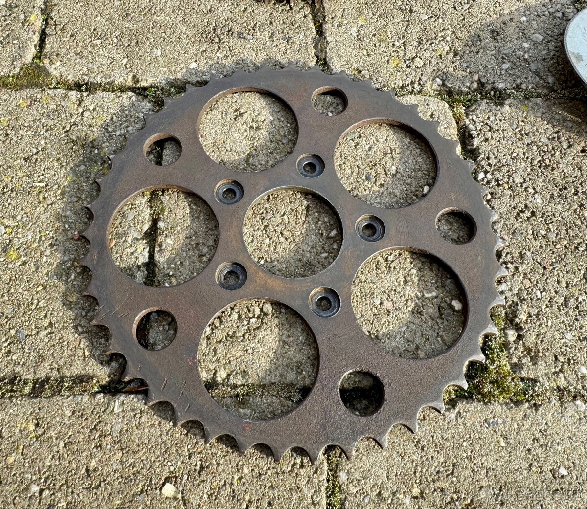 Jawa 100 Robot - rozety - 11