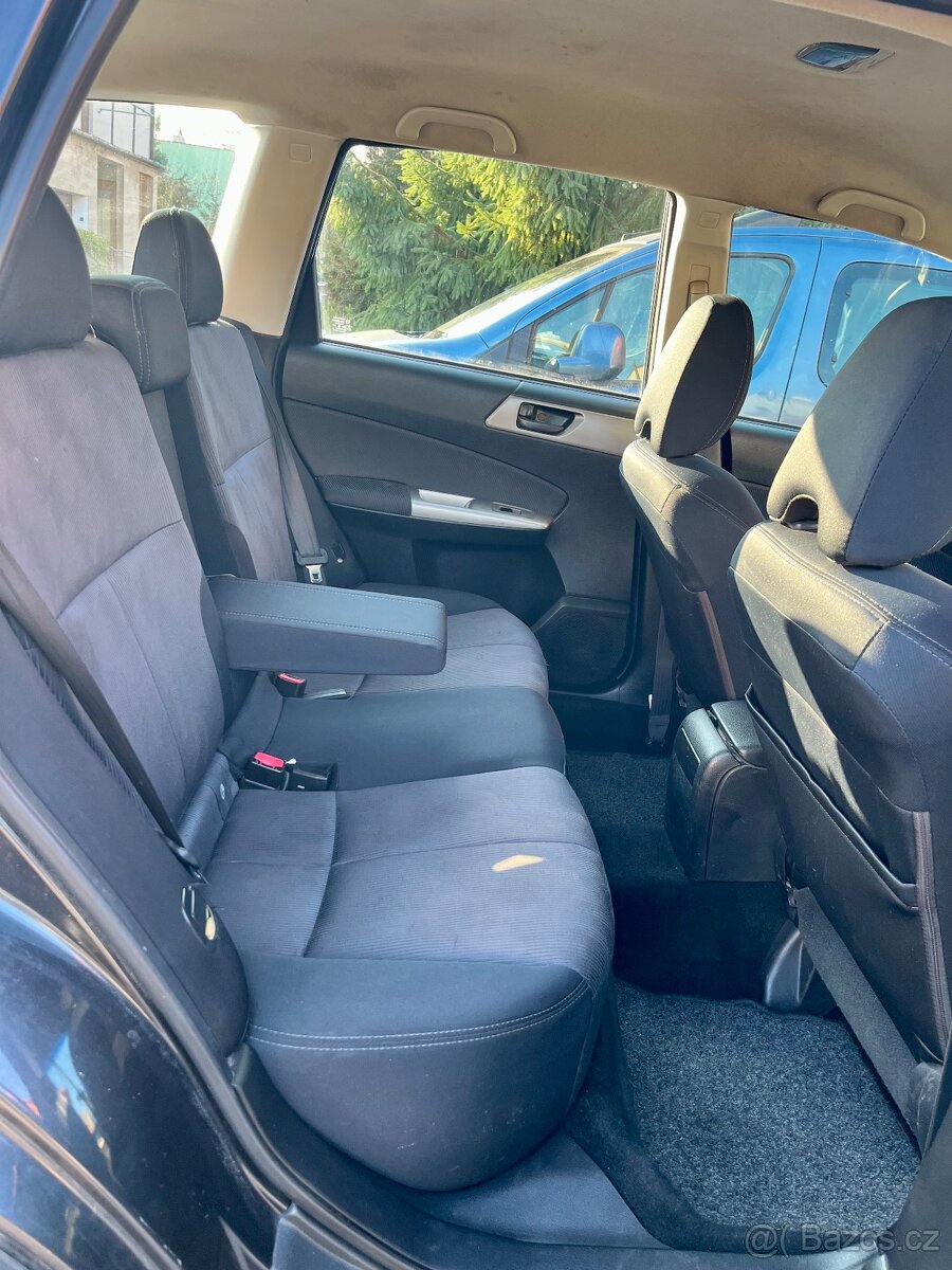 Subaru Forester 2.0 BENZÍN, 168 000 km, 2008, nová STK - 11