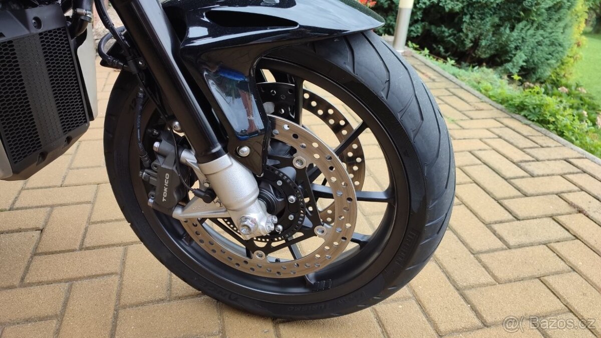 Honda VFR 800X Crossrunner - 11