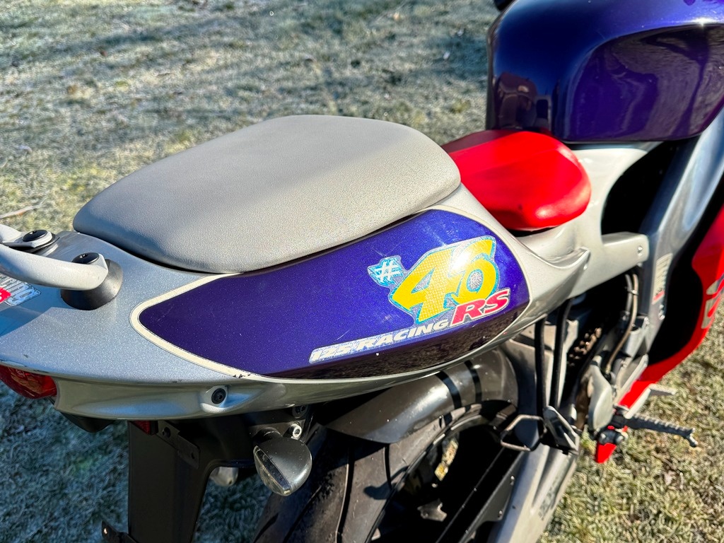 Aprilia RS 125, Valentino Rossi, plně funkční - 11