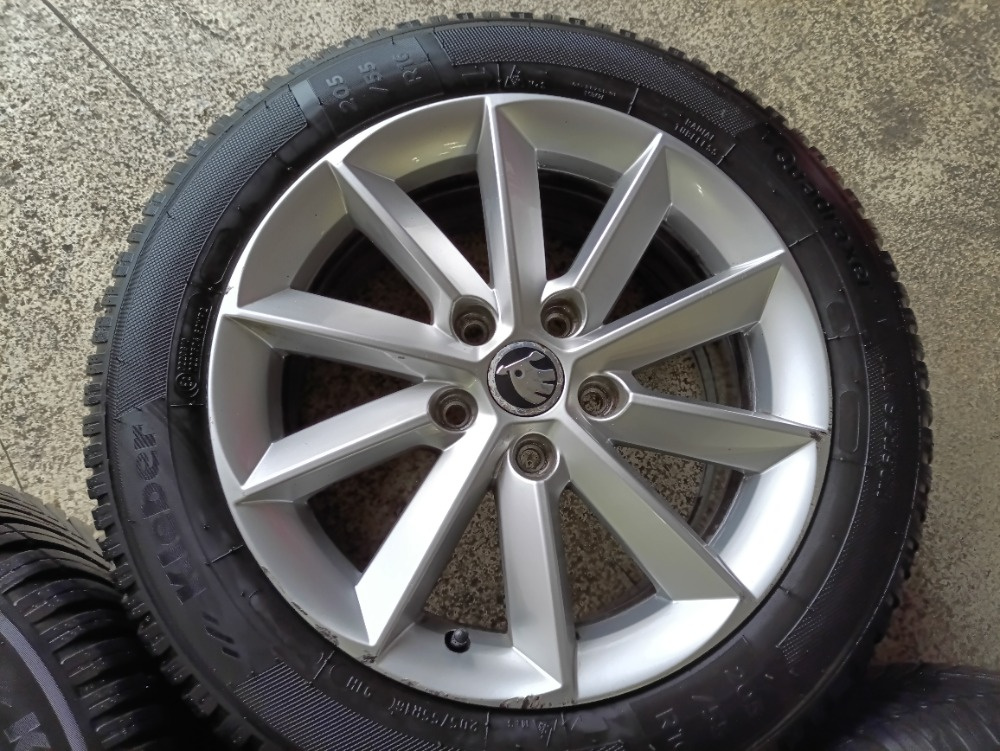 Alu kola škoda octavia III s novými pneu KLeber celorok. - 11