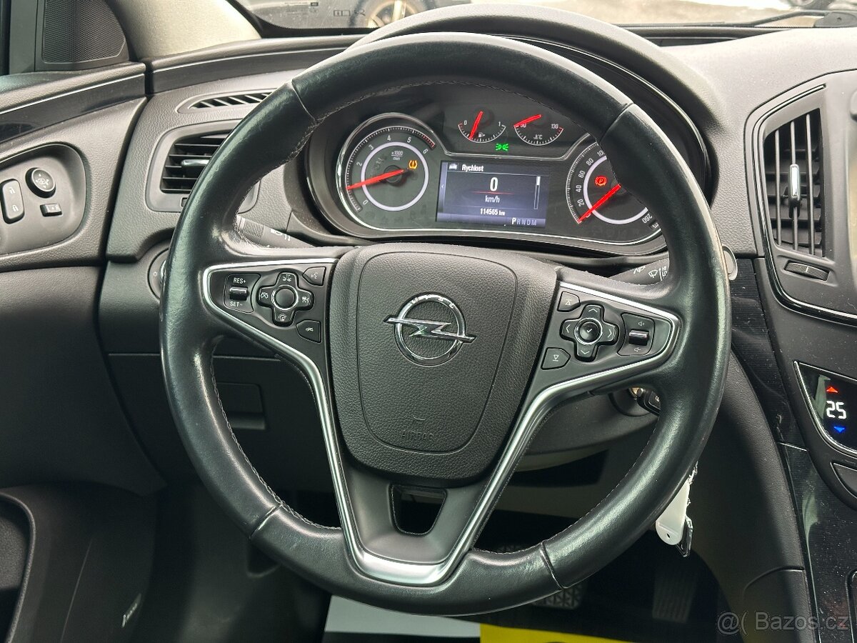 Opel Insignia 2016 - 11