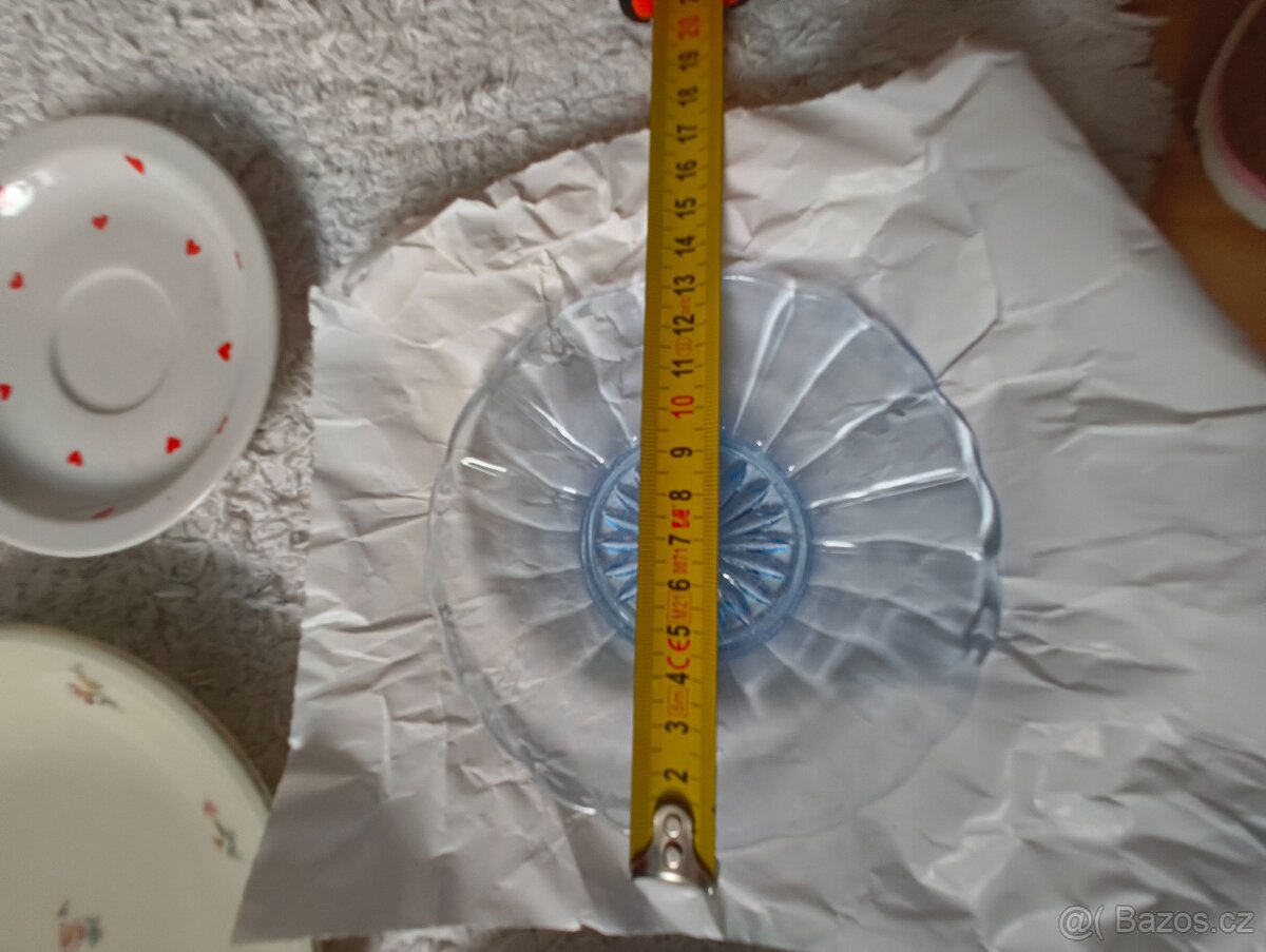 Talířky různé - 11