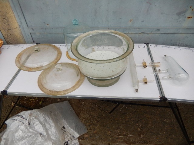 Sklo laboratorní, chemické, konvolut, větší množství - 11