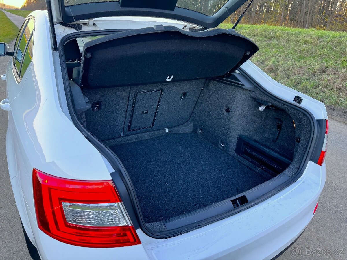 Škoda Octavia III 1.2 TSI 77kW Elegance - 11