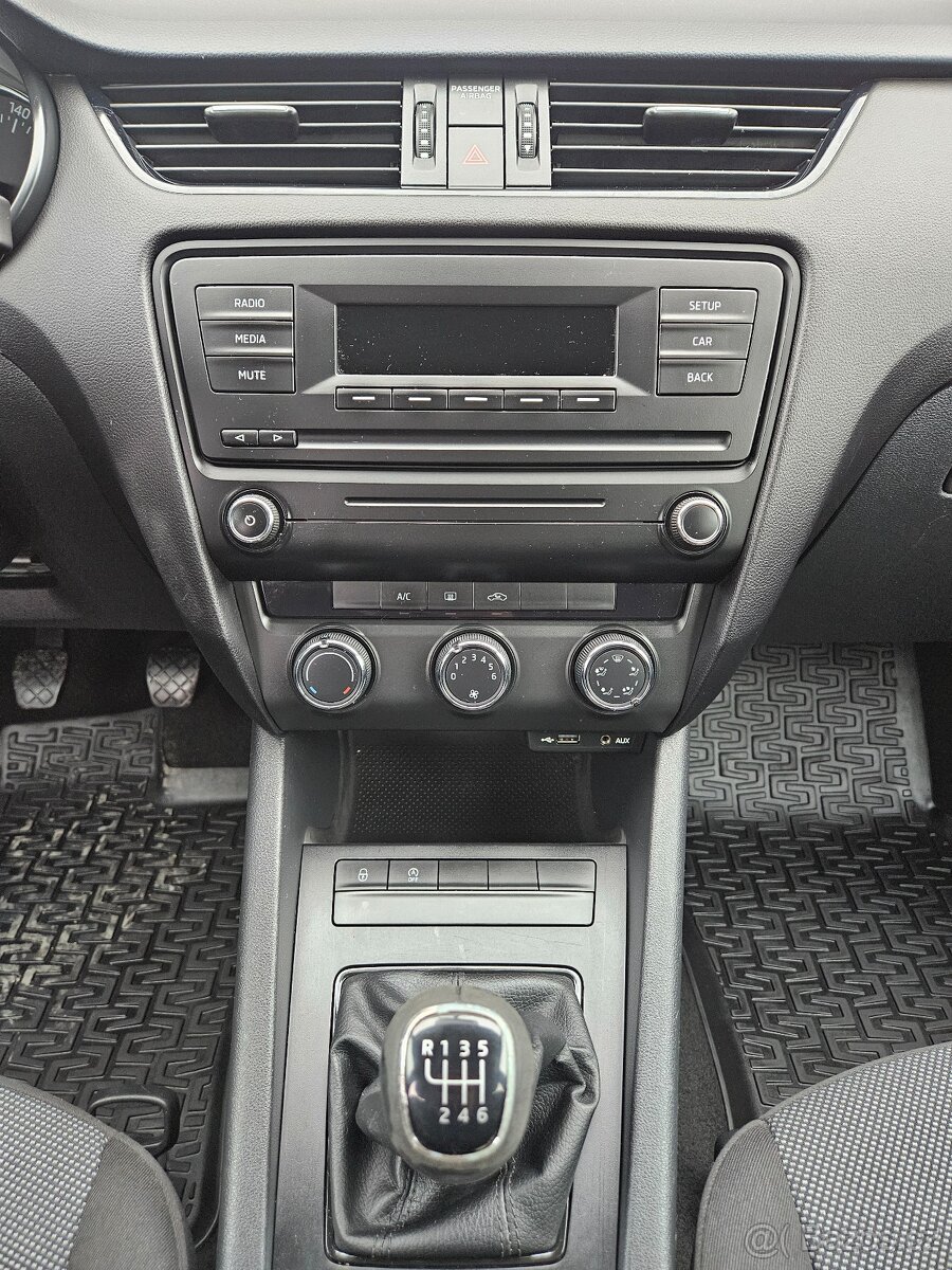 Škoda Octavia 3 1.2 TSi 77 kW 6q - 11