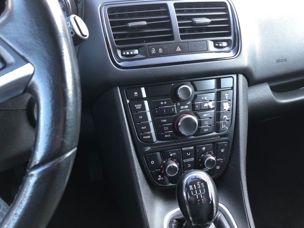 Opel Meriva - 11