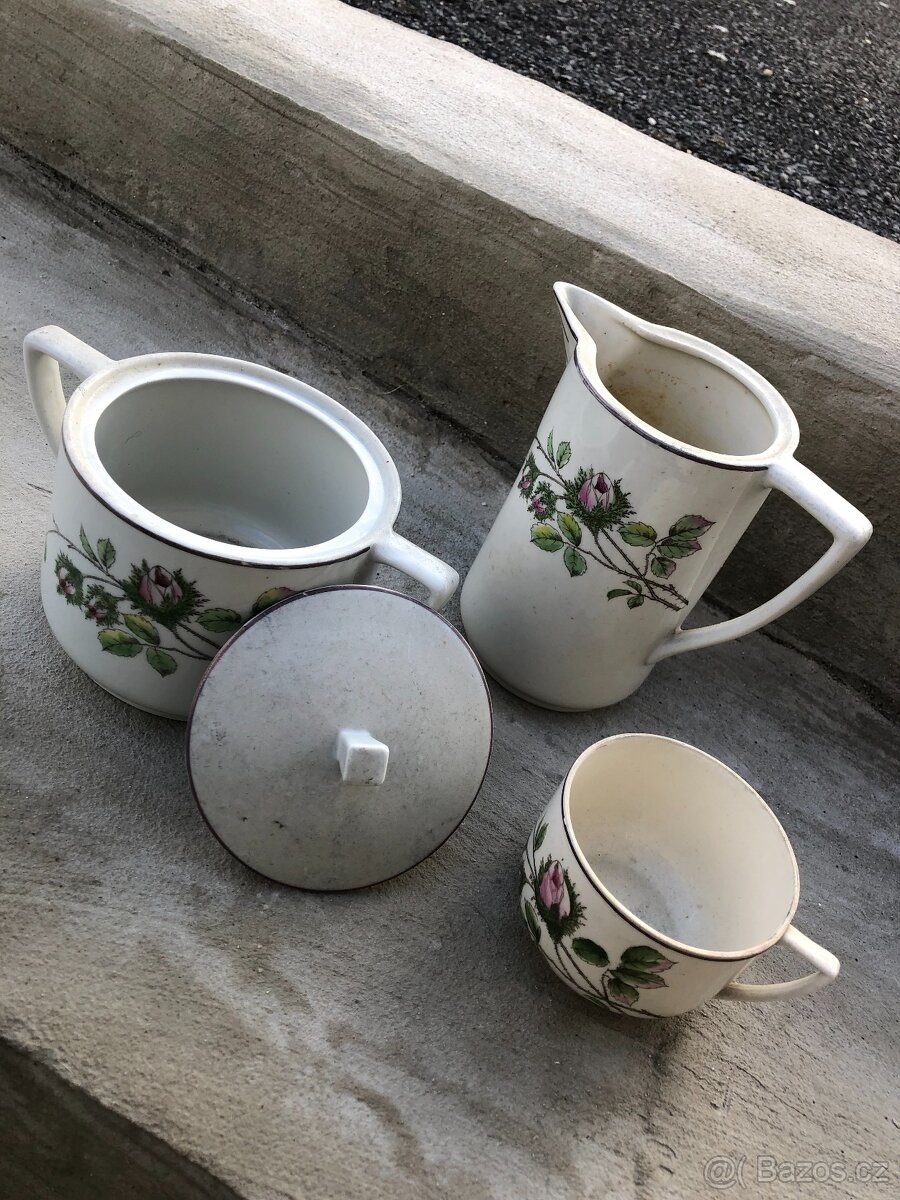 Velká sbírka hrnečků - 11