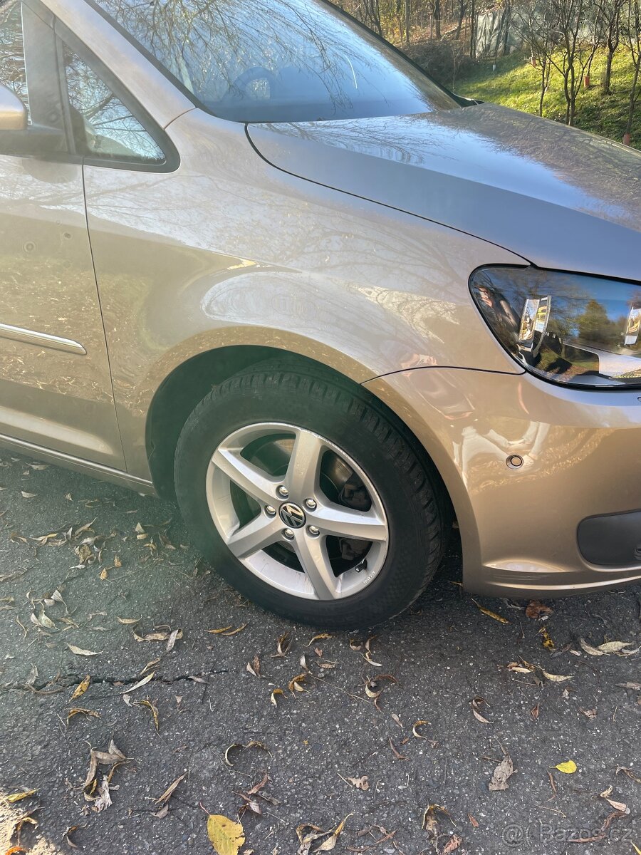 VW Volkswagen Touran 2.0TDi, 103kW, DSG, rv: 2011 - 11