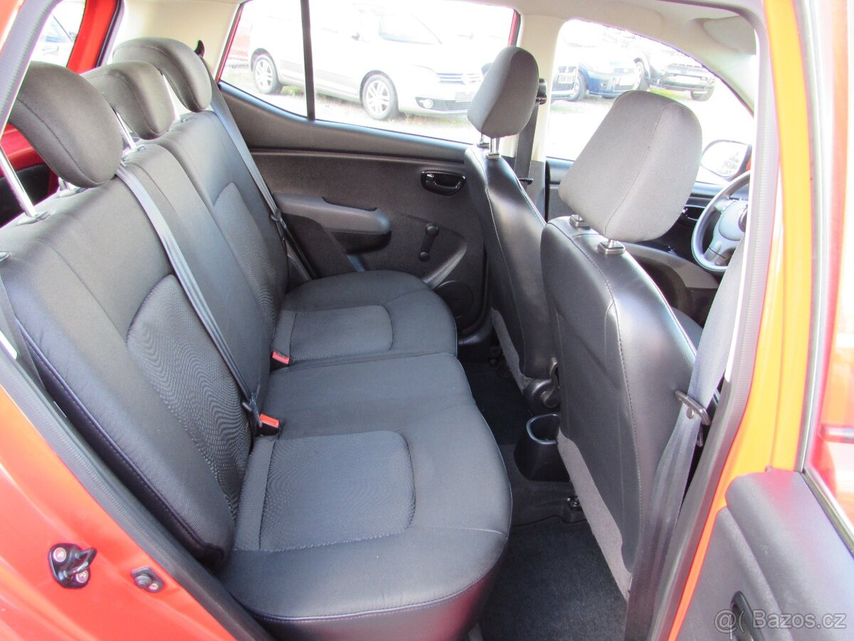 Hyundai i10 1.1i 51kW, nová STK, serviska, klima - 11