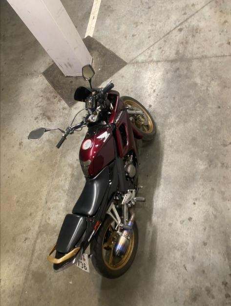 Honda CBR 125 - 11