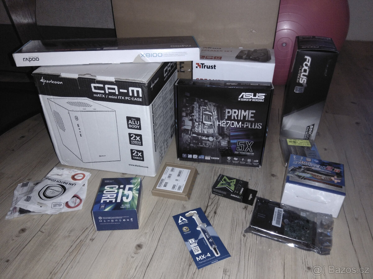 PC sestava - 11