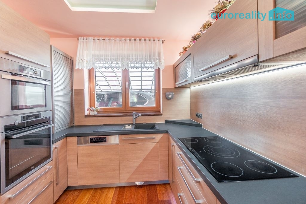 Prodej, rodinný dům se zahradou, Libeř - Libeň - 11