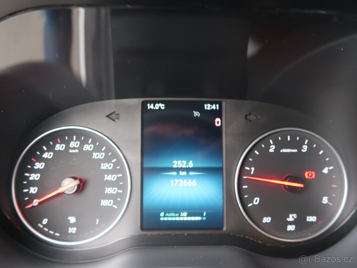 Mercedes-Benz Sprinter 319CDI,140kW,1majČR,DPH - 11