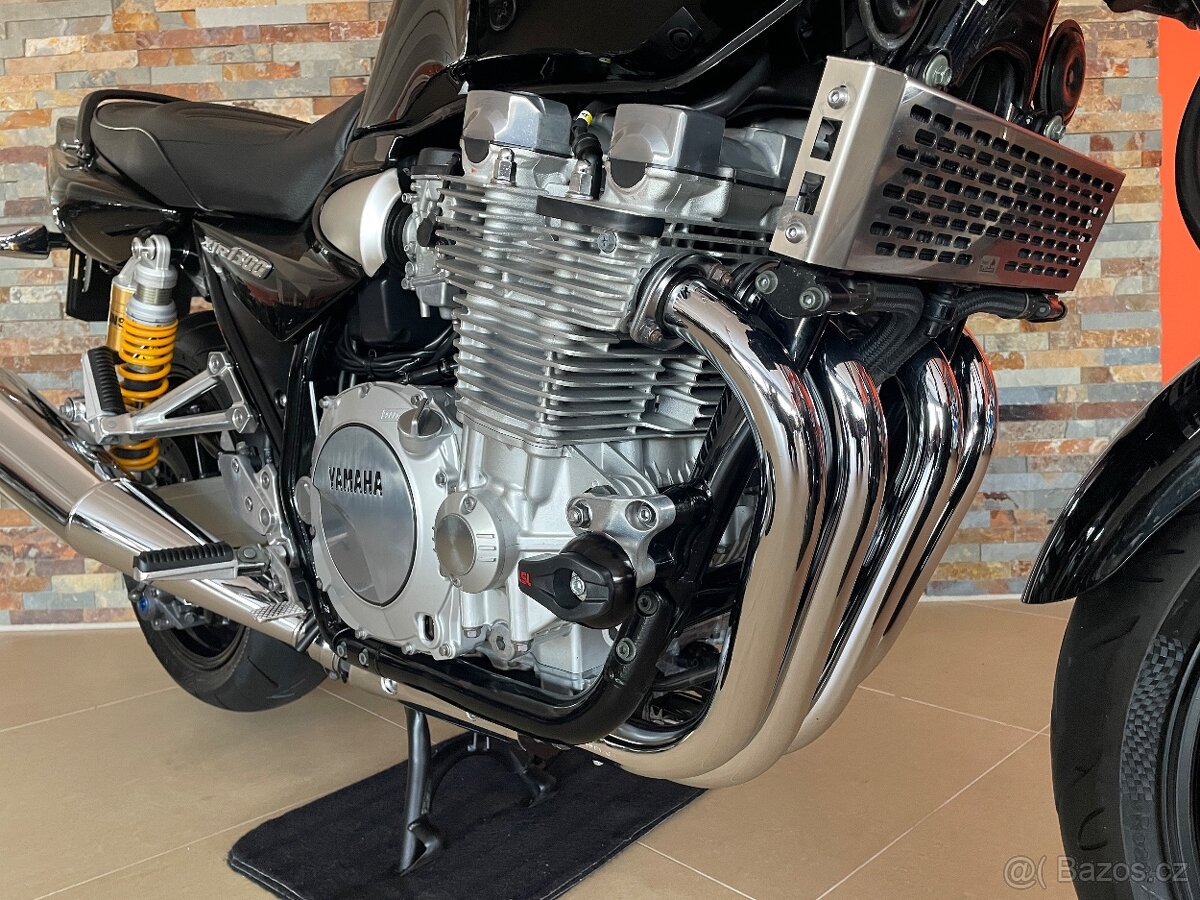 Yamaha XJR 1300 SP , 1 maj. - 11