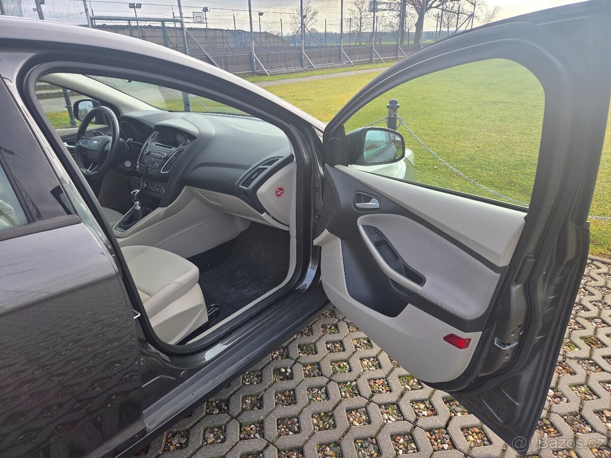Ford Focus, 1.0 EcoBoost 92 kW, ČR, plná servisní historie - 11