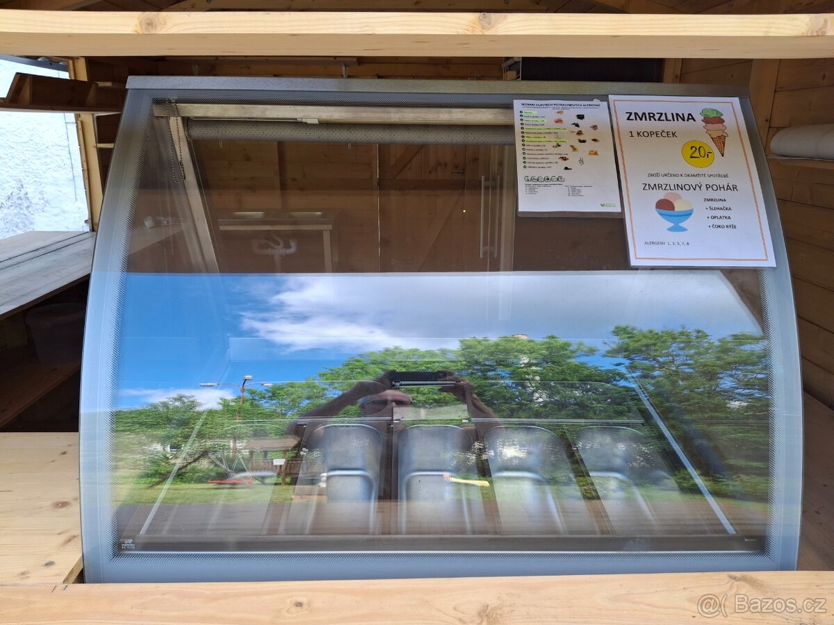 Prodejní stánek dřevěný 3x4m - 11