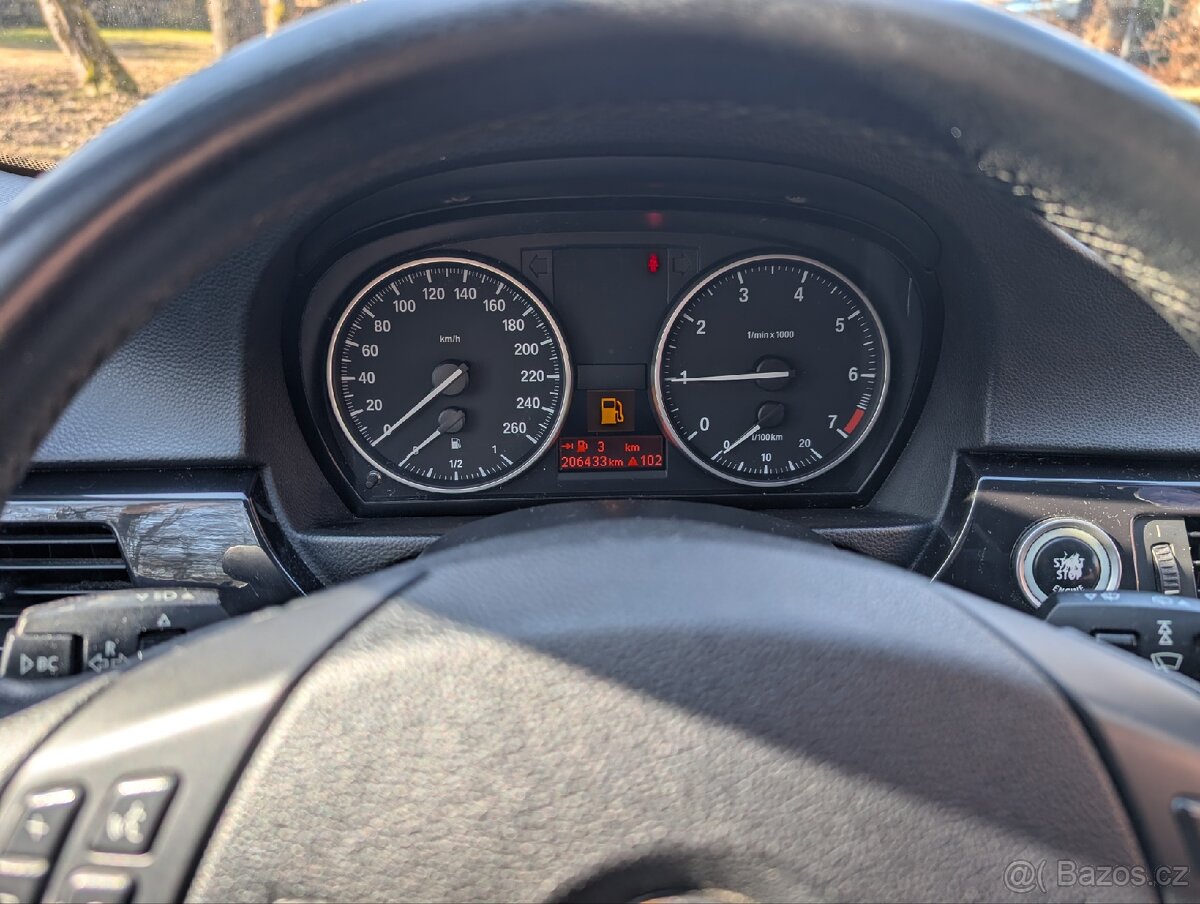 Bmw E91 318i manual 2012 - 11