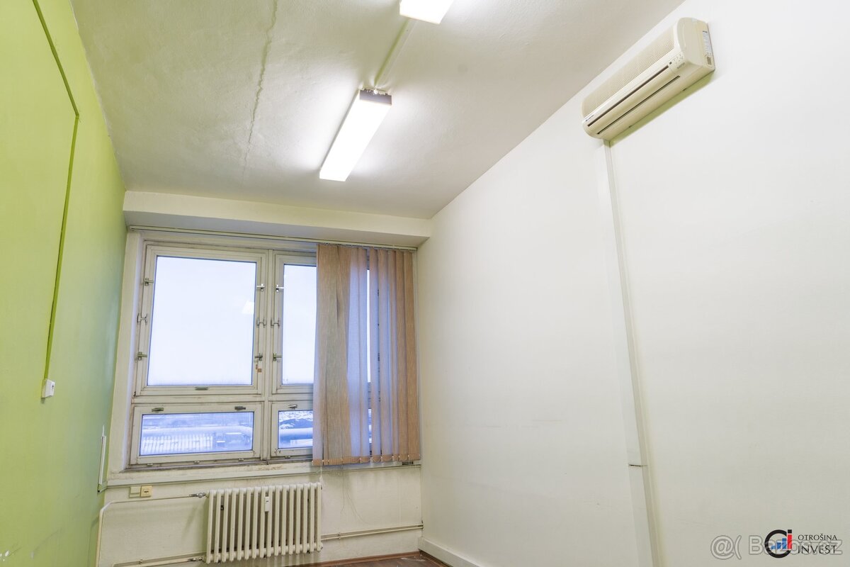 Pronájem kanceláří 17 m², Pardubice - Semtín, ev.č. 00744 - 11