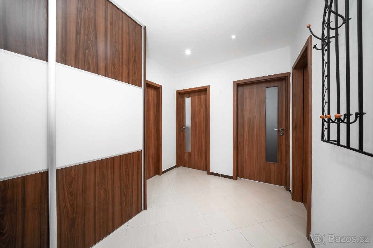 Prodej bytu 3+1, Vyškov - Dědice - 11
