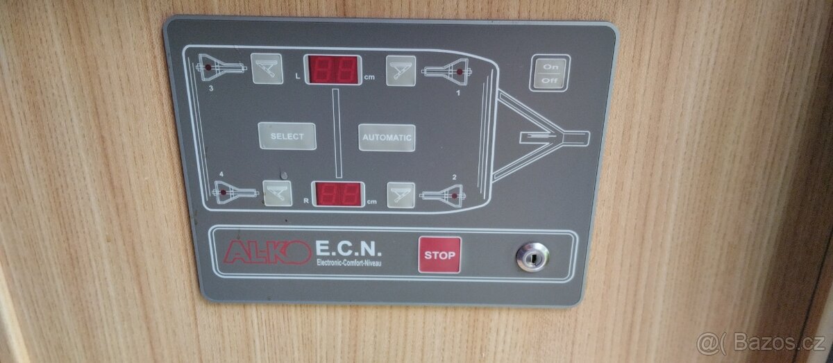 Karavan Dethleffs Beduin 490 DB - 11