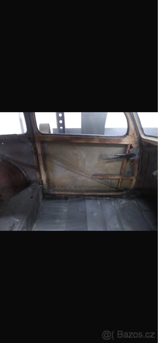 Karosérie Škoda Tudor 1101 dvoudvířko - 11
