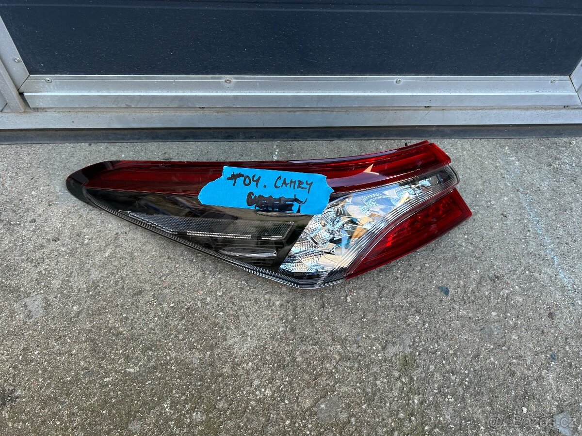 Toyota, Nissan, Luxus - 11