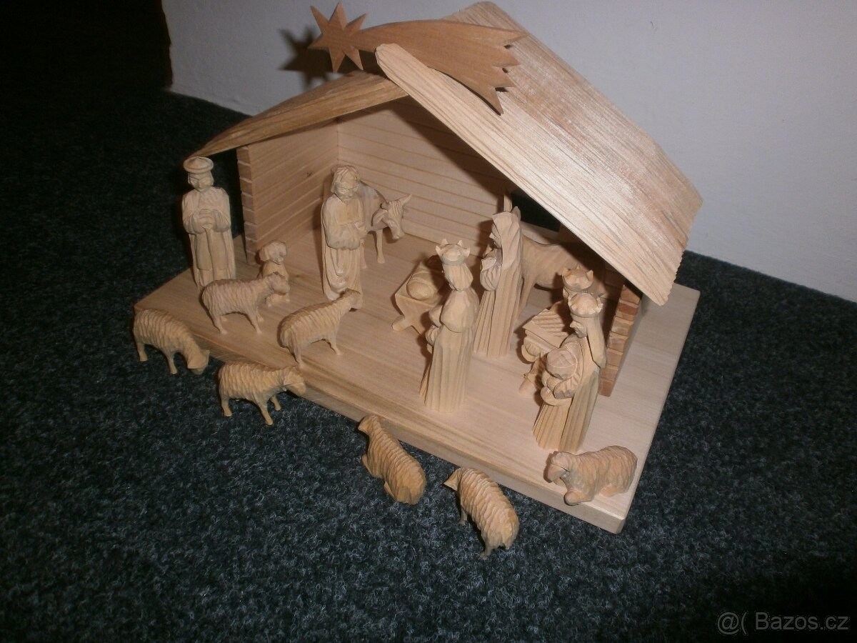 Ručně vyřezávaný český betlém 14a3 - 11