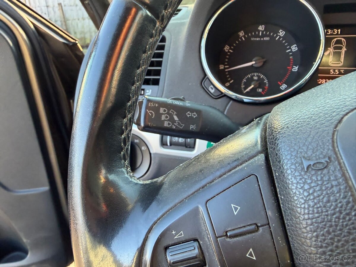 Škoda YETI 1.4 TSI / 90kW / 2011 / SENZORY / TAŽNÉ / TOP - 11
