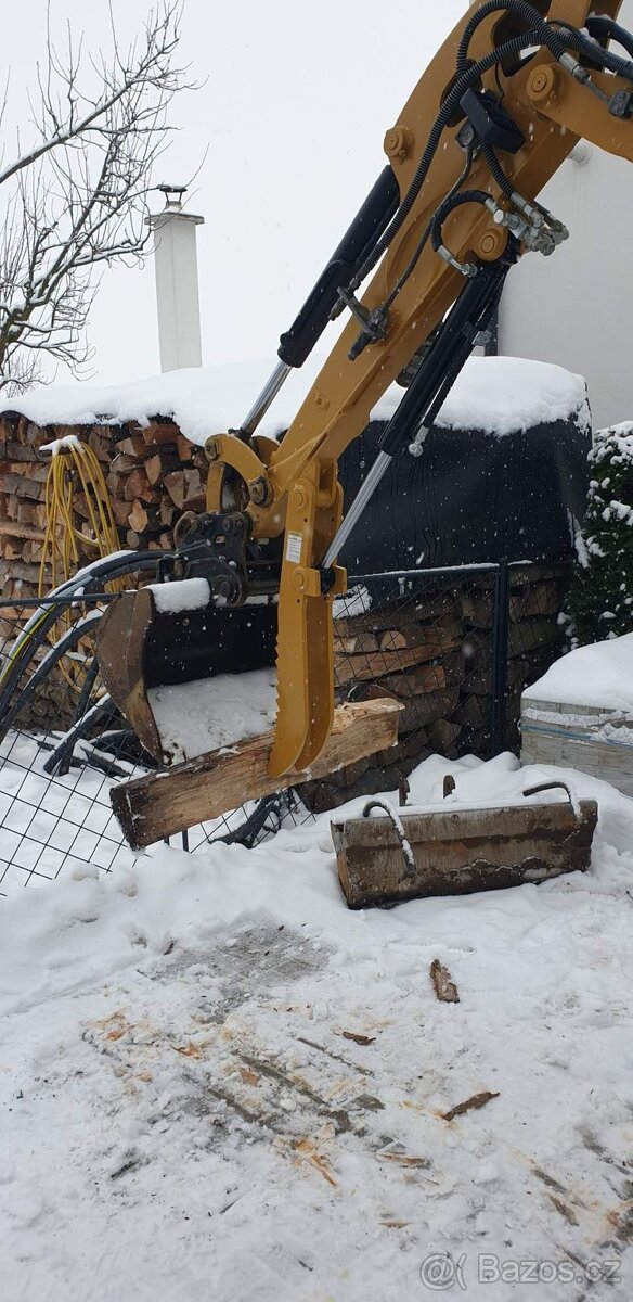 Pridržovací palec , hydraulický palec - 11