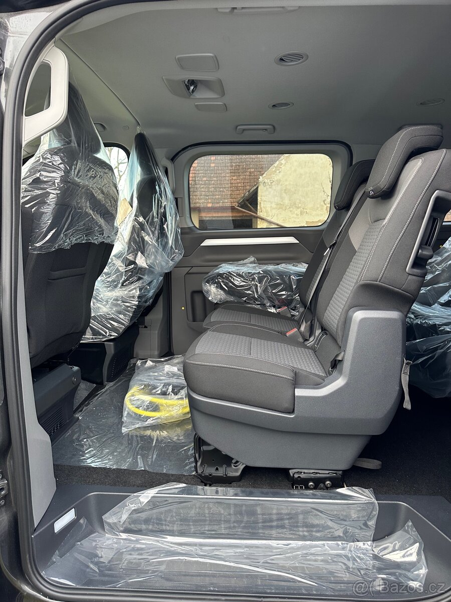 Volkswagen T7 Caravelle - 11