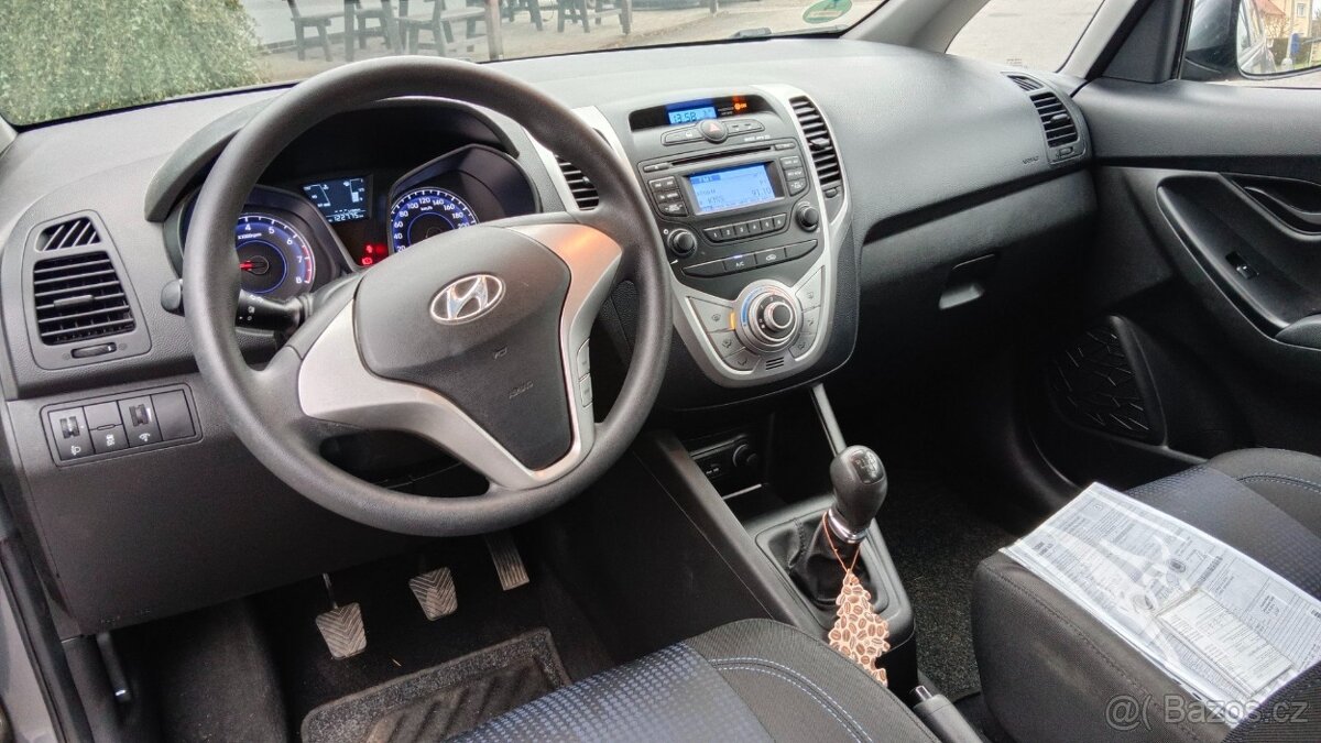 Hyundai ix20 1.4I - 11