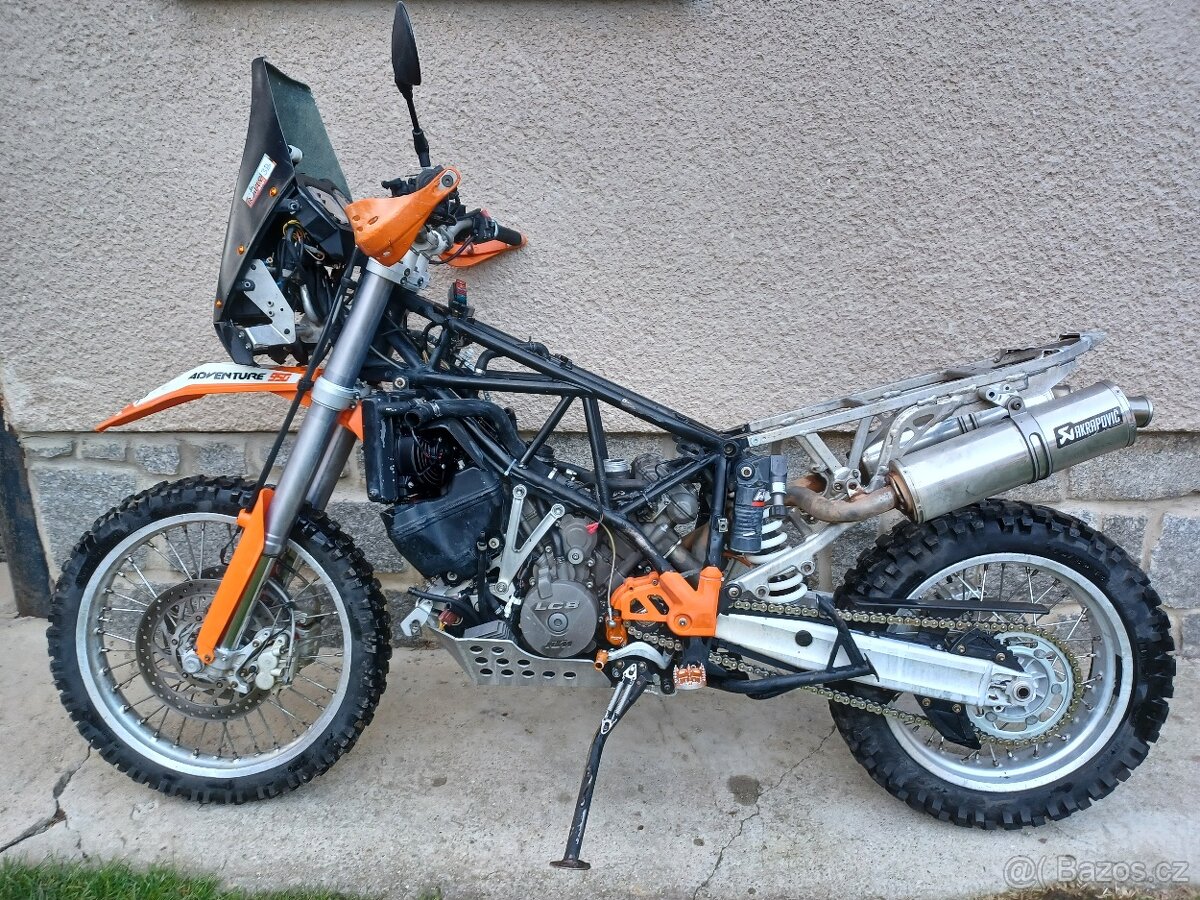 KTM LC8 950 - MOTOR NA DÍLY - 11