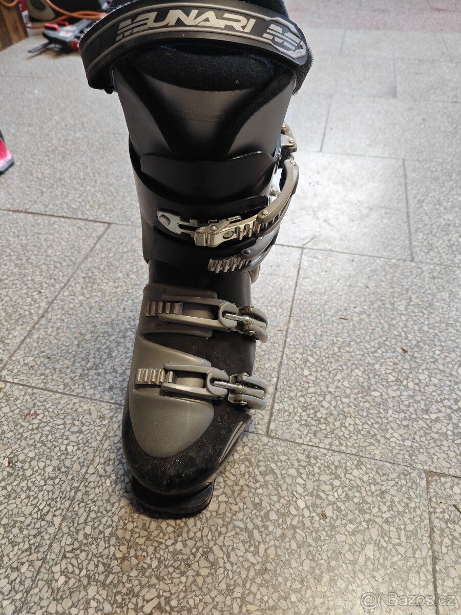 Prodám lyžáky a lyže - 11