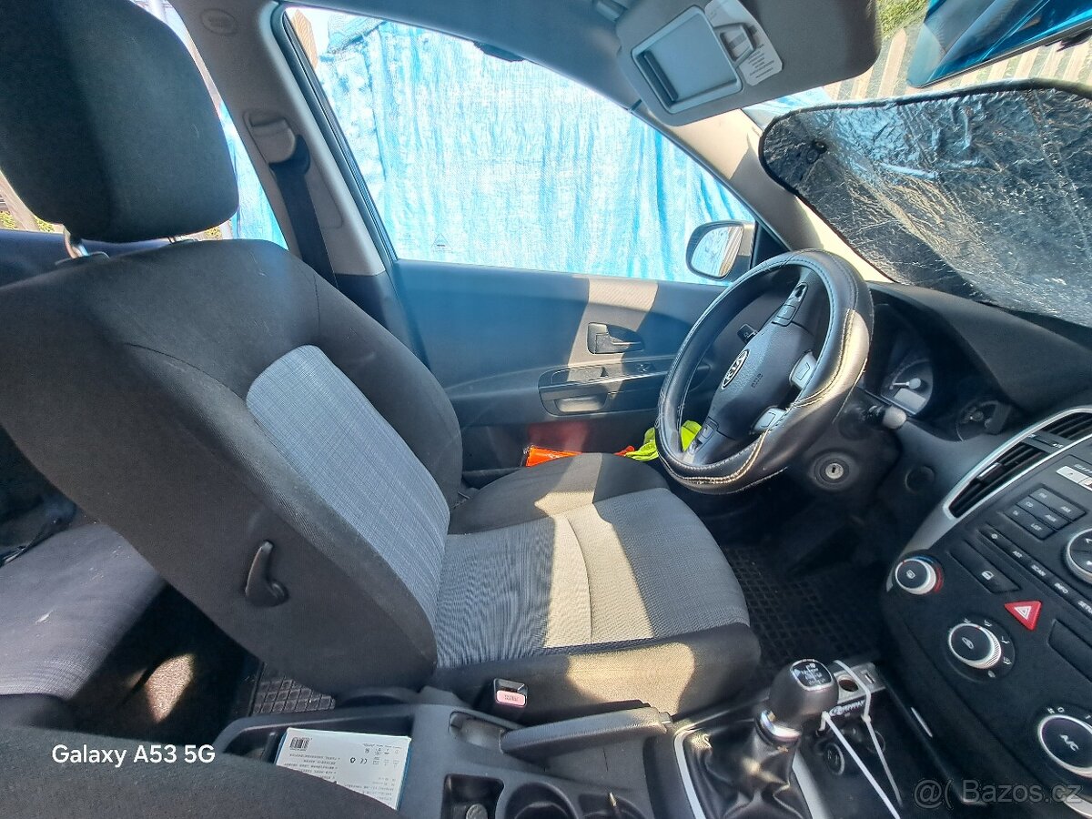 Prodám Kia Ceed - 11