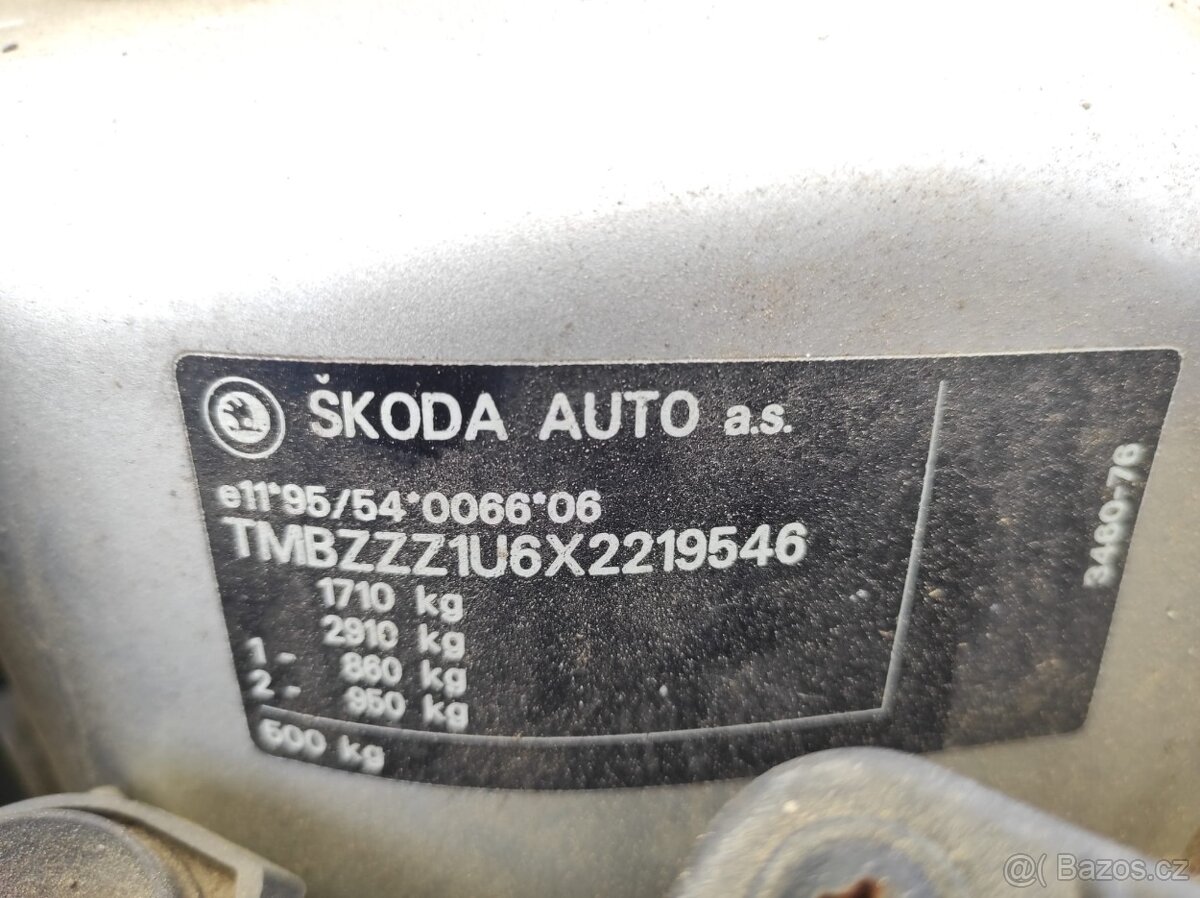 Škoda Octavia 1.6 SR, 74 kW, benzín, 1999 – 2 - 11