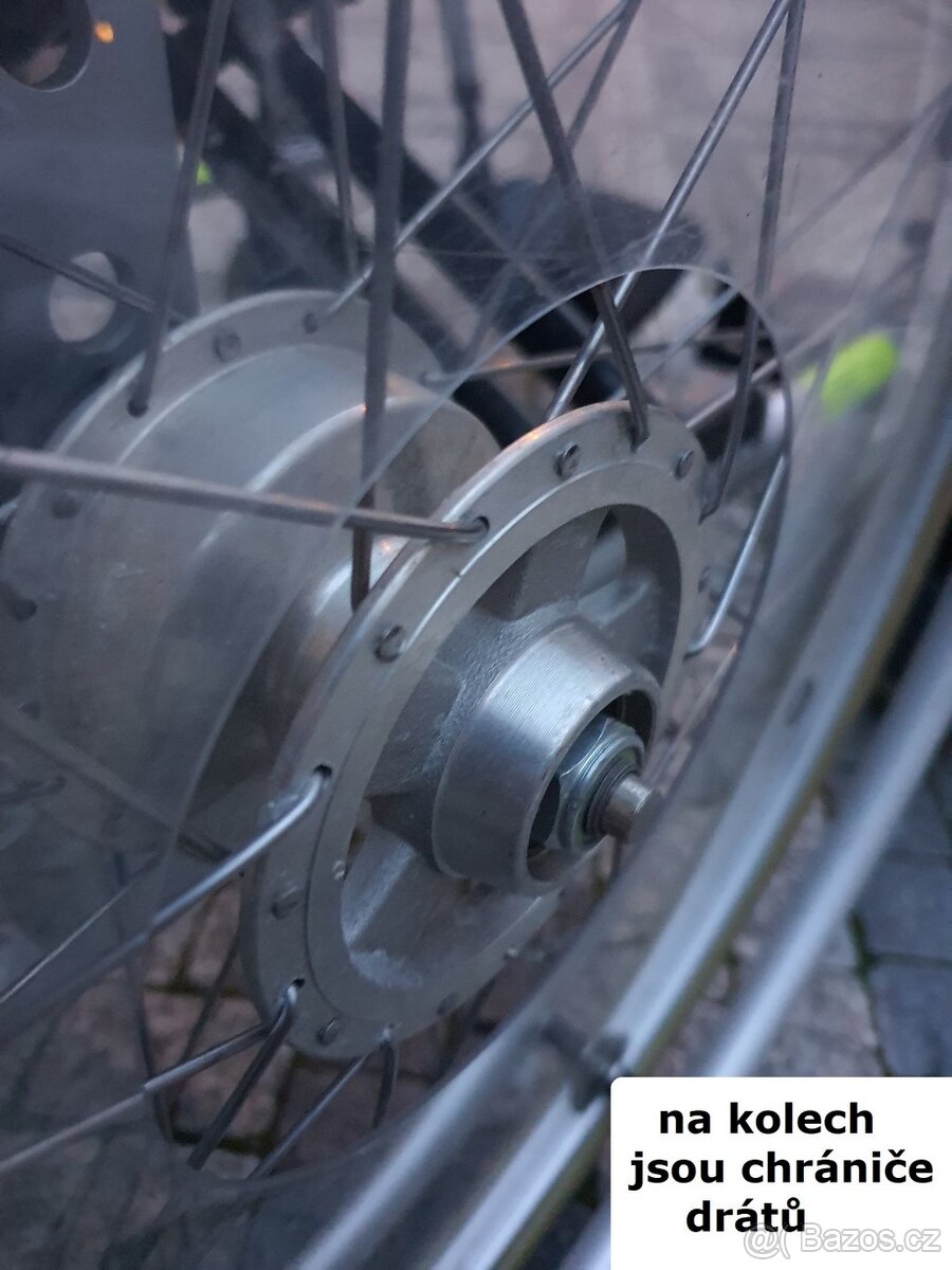 široký skládací invalidní vozík - PLNÁ KOLA - 11