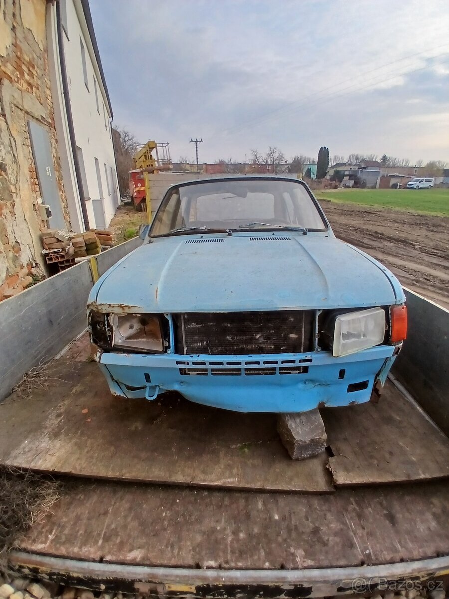 Škoda 105 (asi) - 11