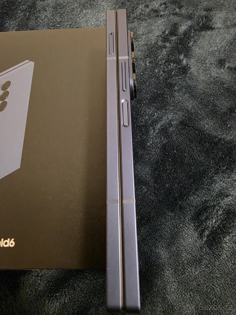 Samsung Galaxy z fold 6 navy 256gb Top stav - 11