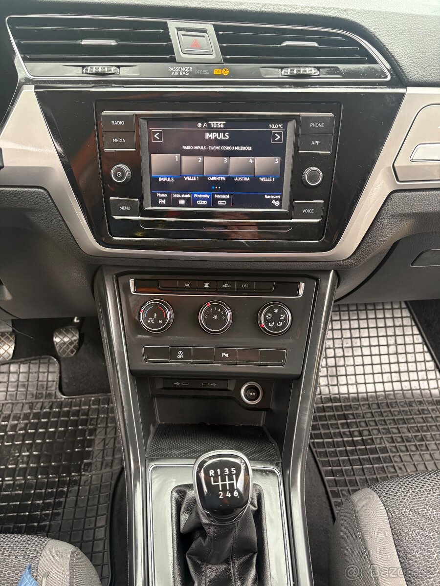 VW TOURAN 2.0TDI R.2023 128000km 2x kola TOP STAV - 11