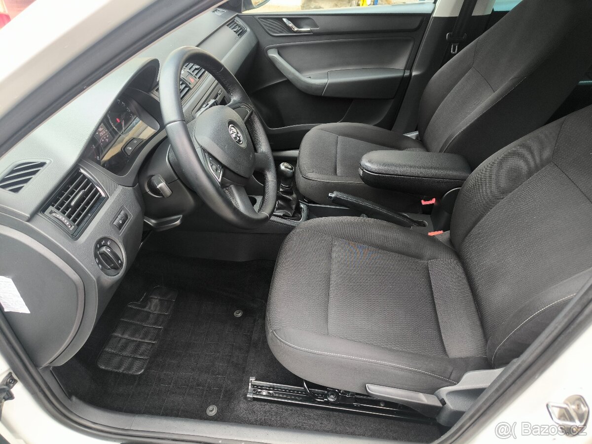 ŠKODA RAPID 1.2 TSI 63kw, r.v. 2013, DOBRÝ STAV, PŮVOD ČR - 11