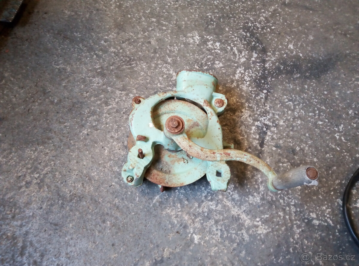 drhlík na kukuřici - 11